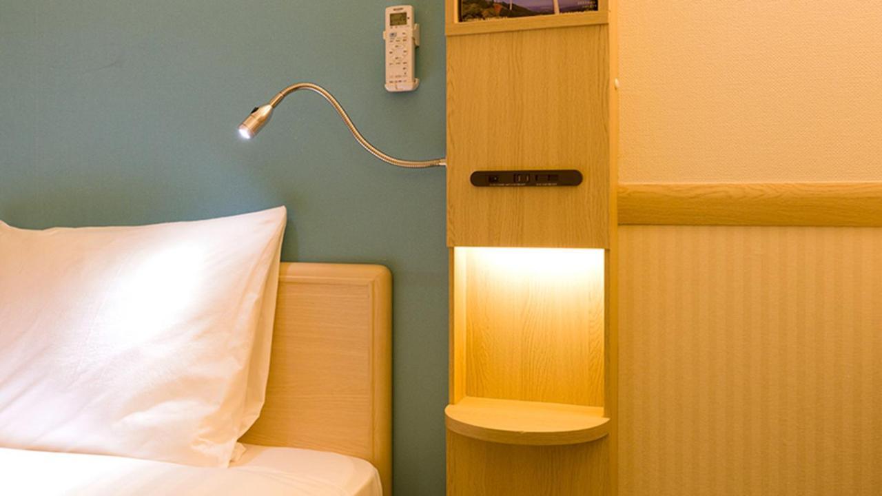 Toyoko Inn Kita-Asaka-Eki Nishi-Guchi المظهر الخارجي الصورة